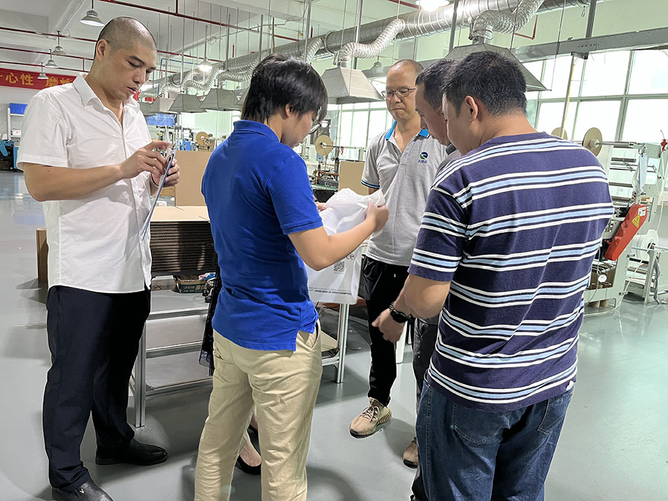 歡迎小米公司最后驗廠環(huán)節(jié)！(圖2)